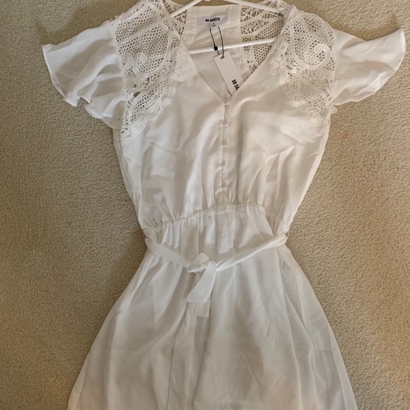 BB Dakota White Lace Dress - Picture 3 of 3